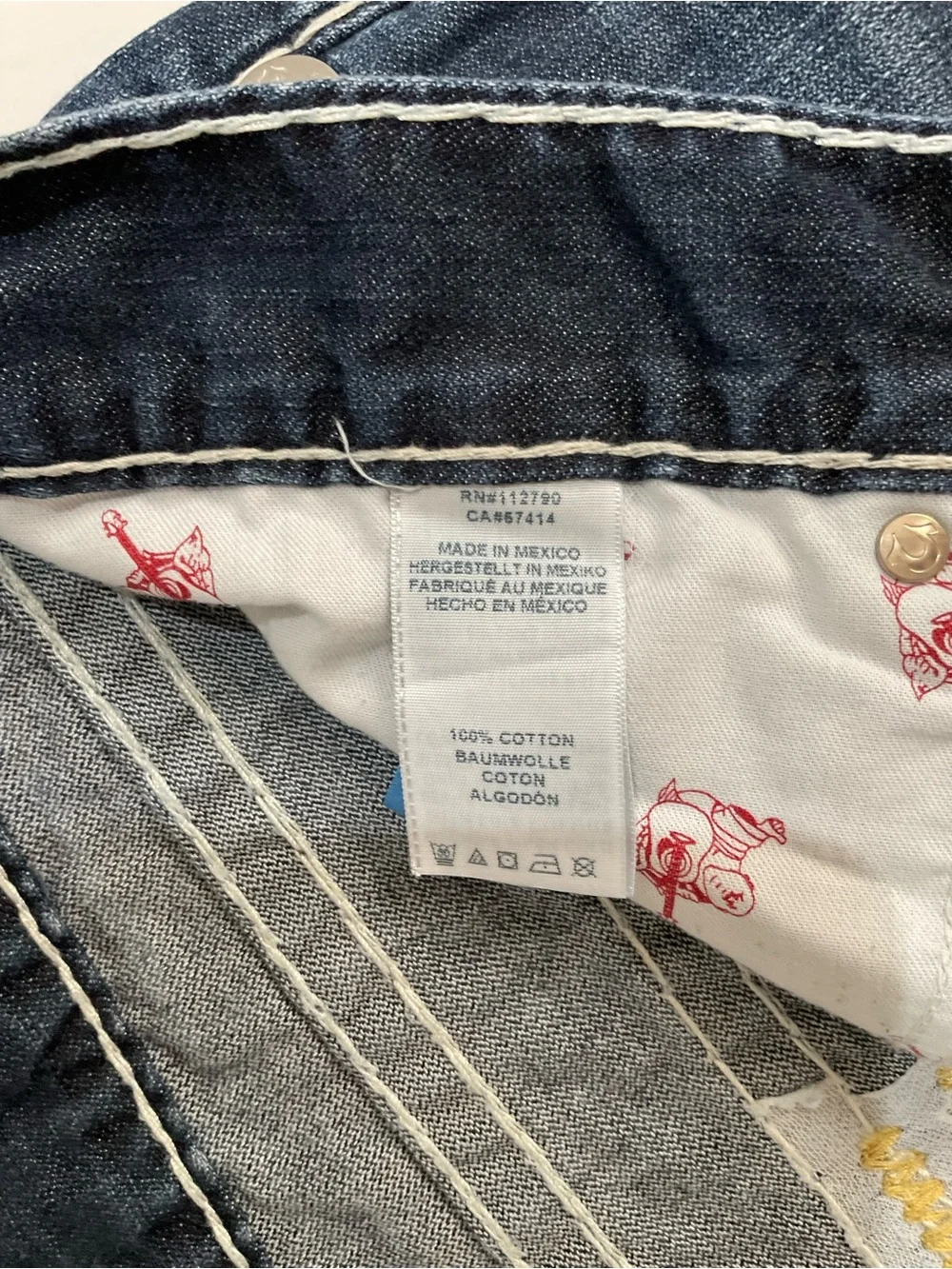True Religion Men’s Cut Offs Shorts Size 40